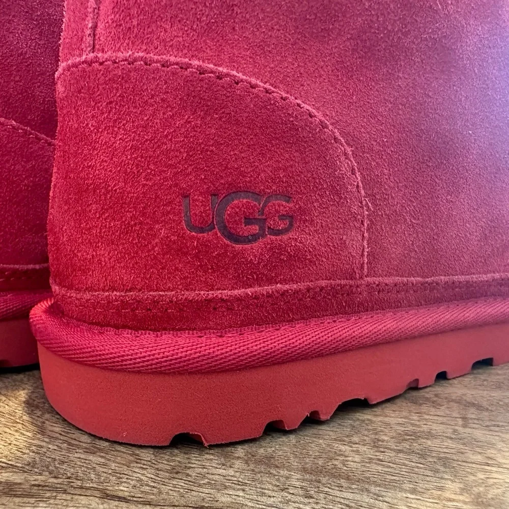 NEW no box Red Suede UGG Neumal Chukka Boots (unisex) - Picture 3 of 9